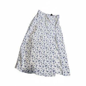 Forever 21 White and Blue Floral Maxi Skirt